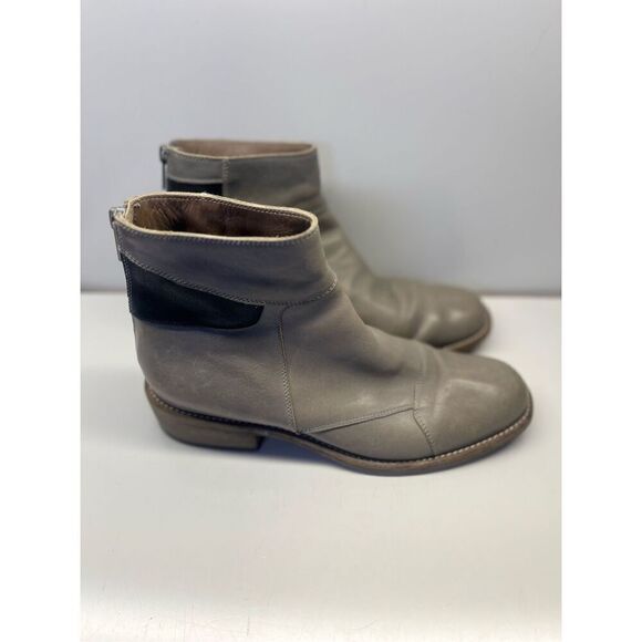 LD Tuttle quality leather Taupe Made in Italy ankle boots Size 38 US 8 - Picture 3 of 11